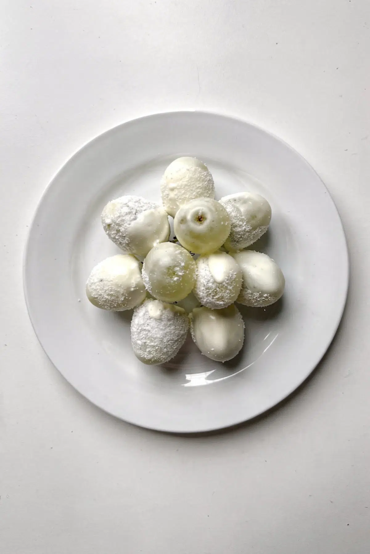 Yogurt-Dipped Grapes