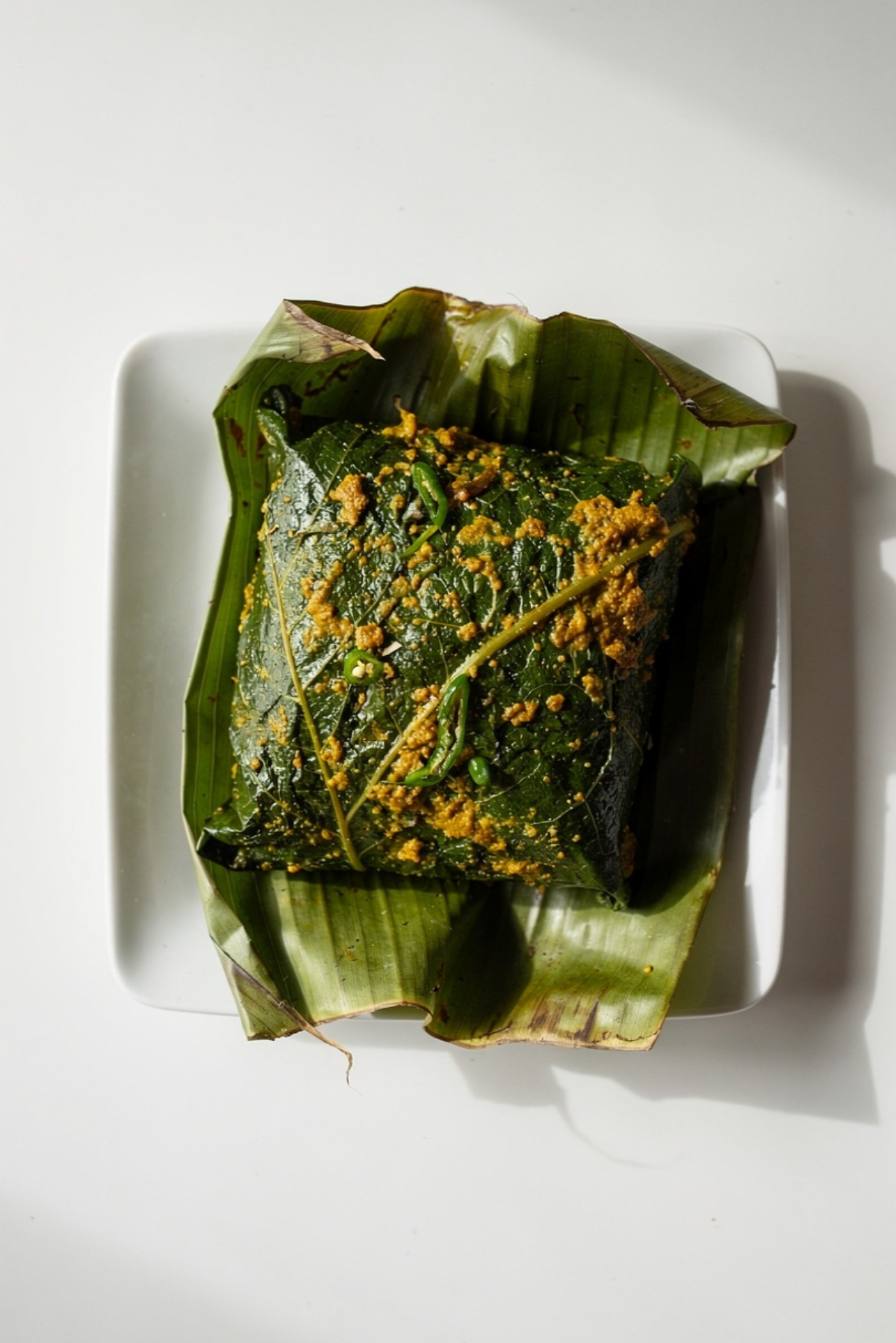 Pat Shak-er Paturi (Jute Leaf Paturi)